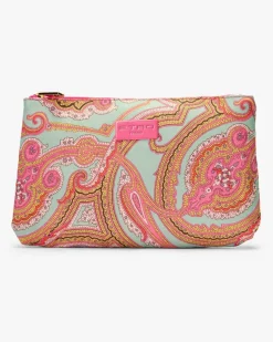 Necessaire