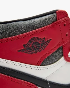 Nike Air Jordan 1 Retro High OG Sneaker