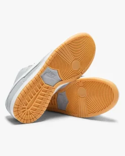 Nike Dunk SB Low Pro Iso Sneaker