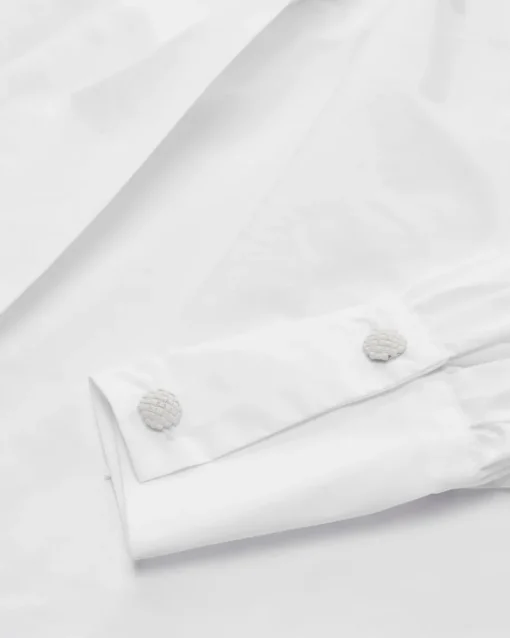 Nikola Bluse