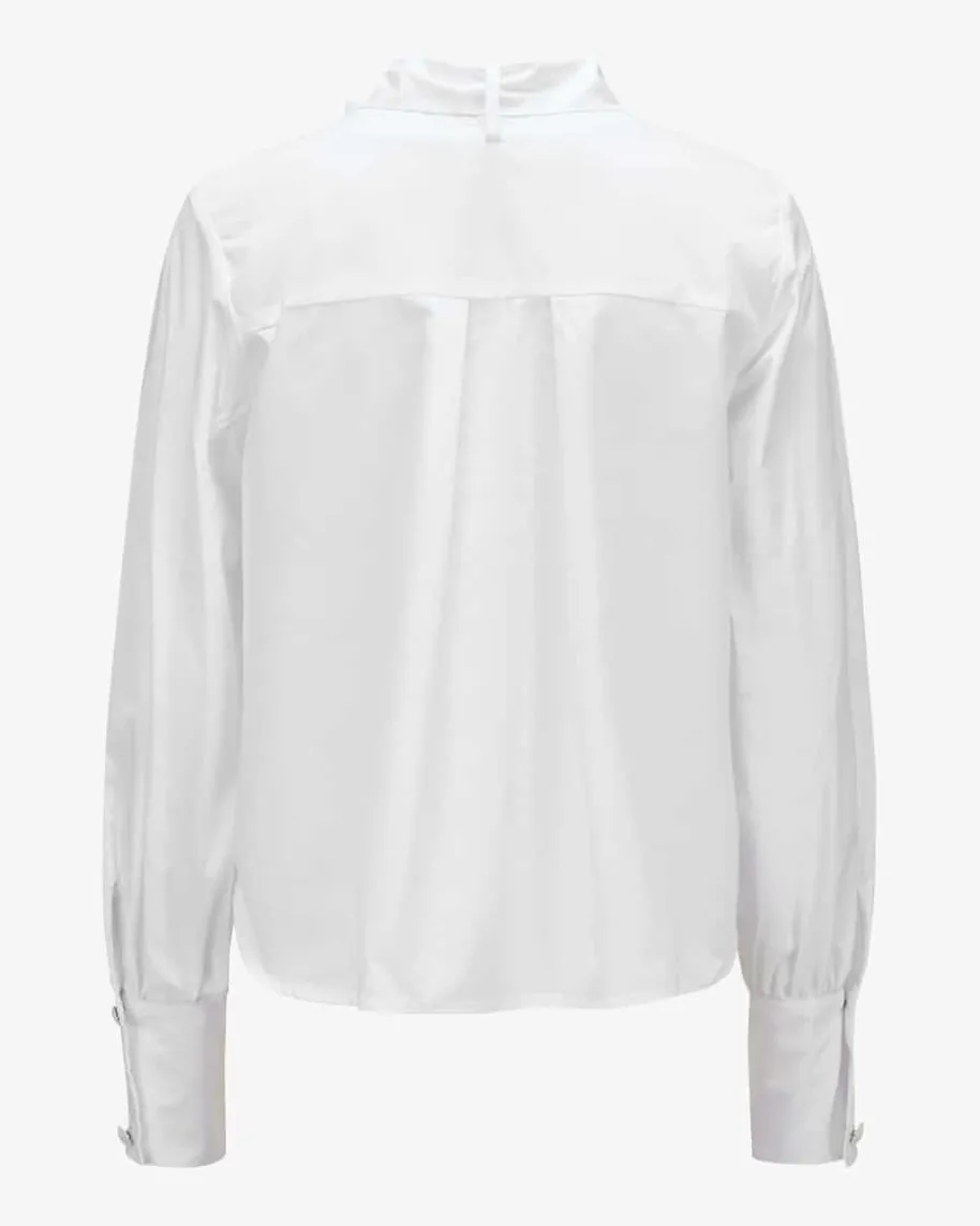 Nikola Bluse