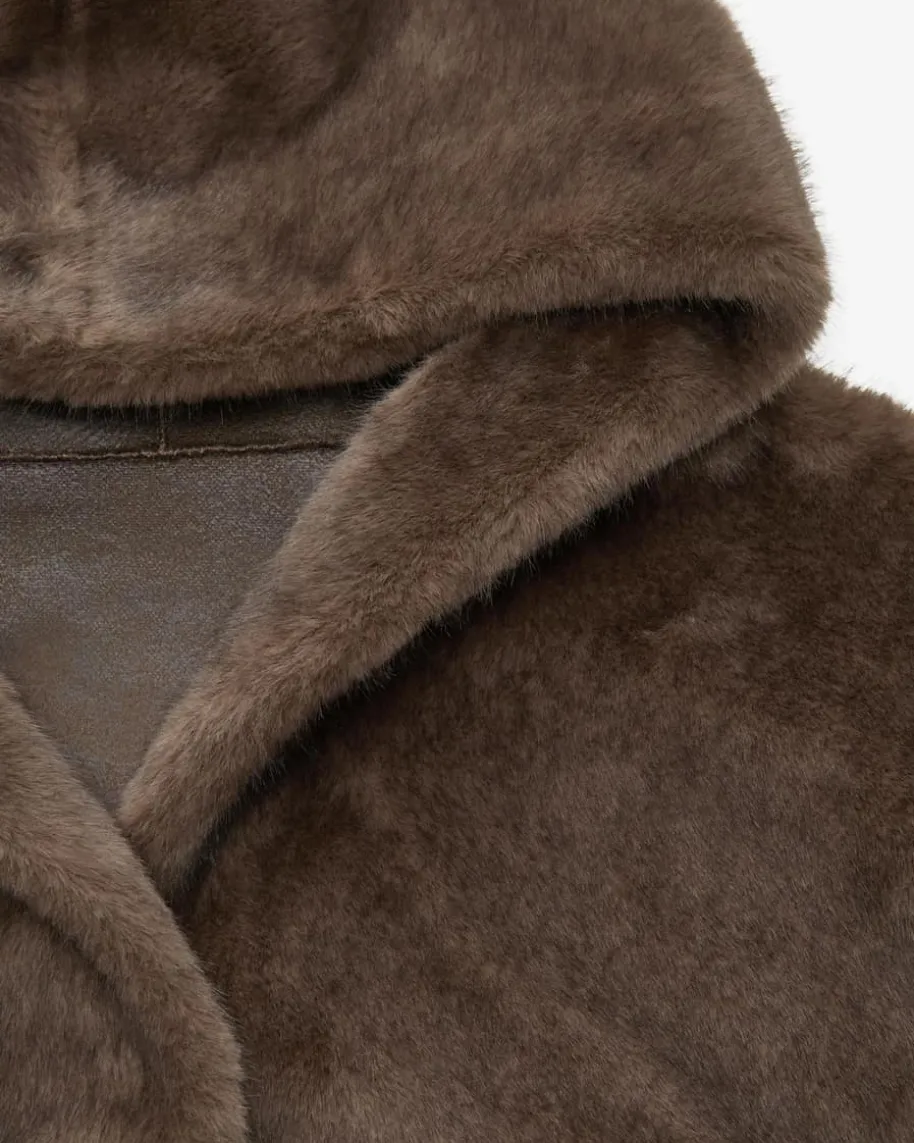 Olena Wende-Kunstfellweste