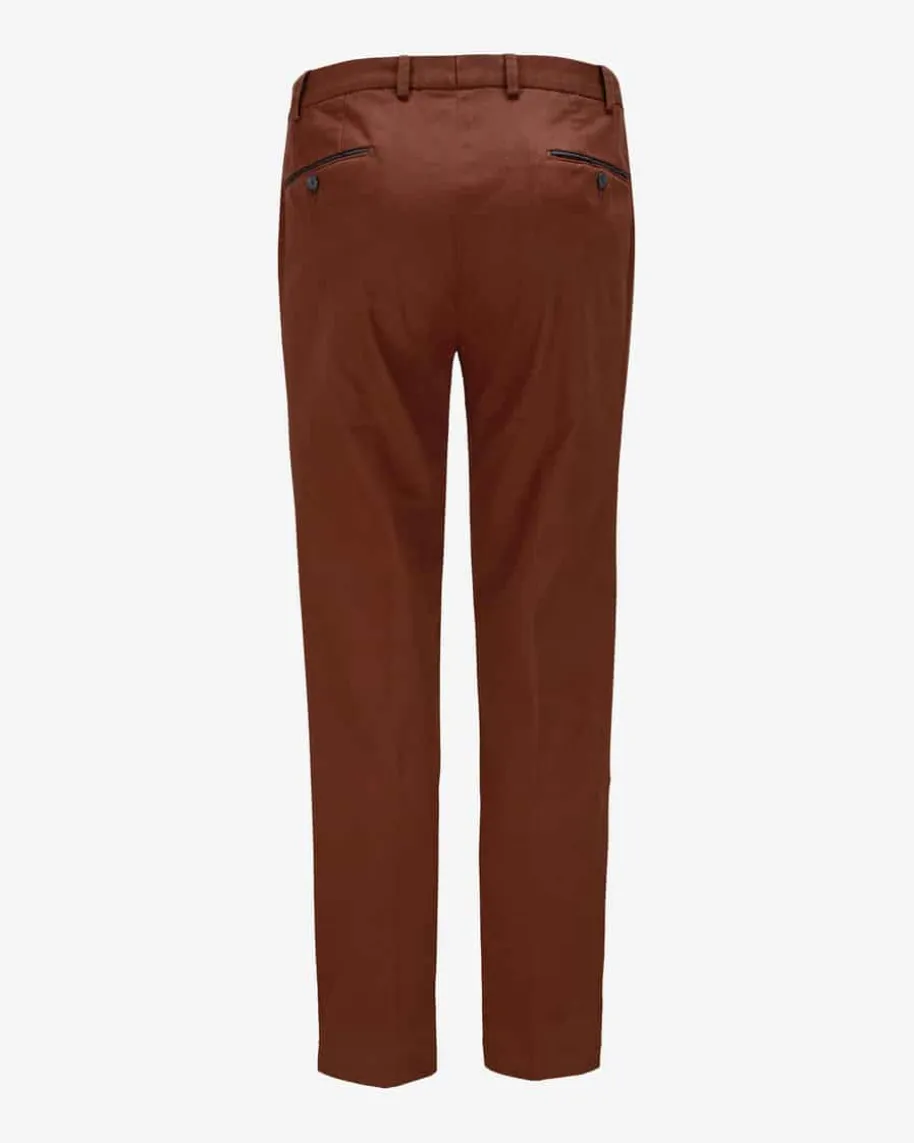 Peaker Chino Contemporary Fit