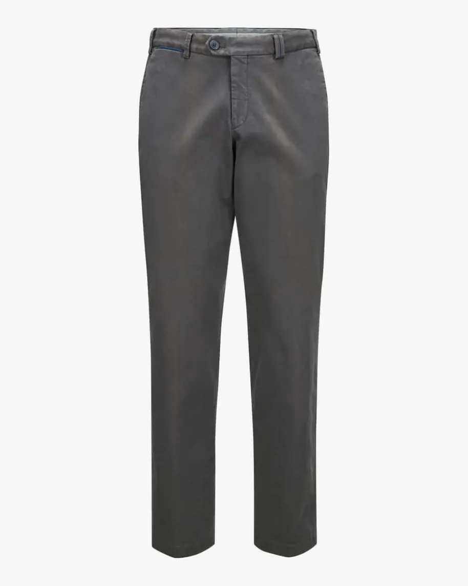 Peaker Chino Contemporary Fit