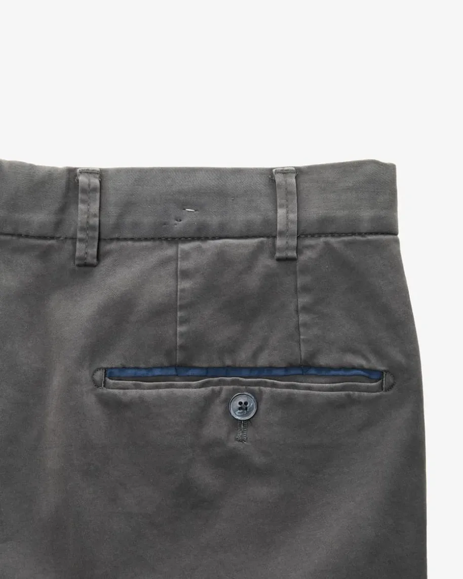 Peaker Chino Contemporary Fit