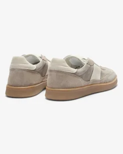 Pillar Court II Sneaker