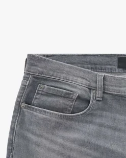 Slimmy Tapered Jeans