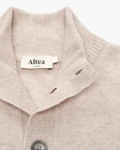 Strickjacke