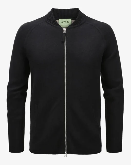 Strickjacke