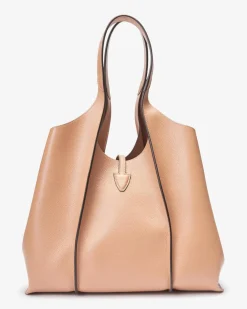 T Timeless Shopper