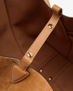 T Timeless Shopper