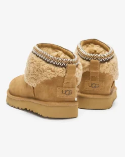 Ultra Mini Curly Boots