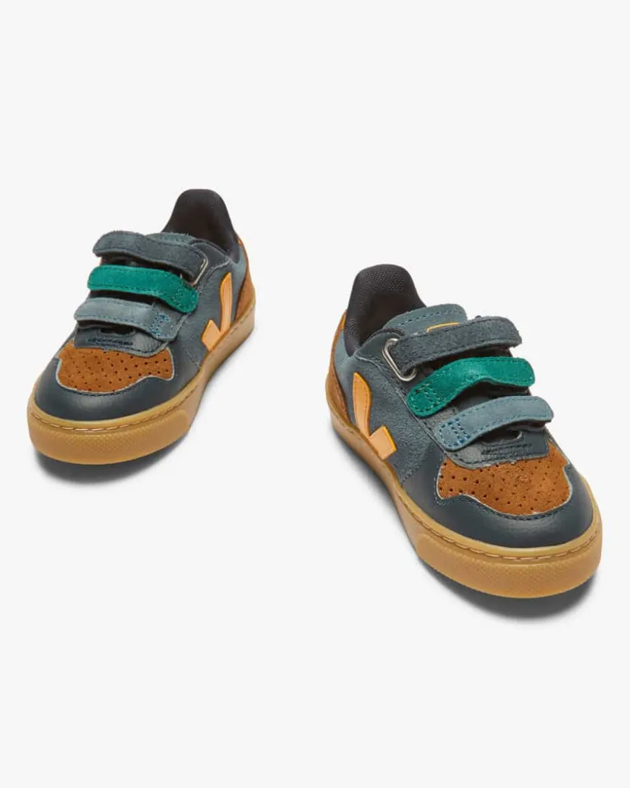 V-10 Sneaker