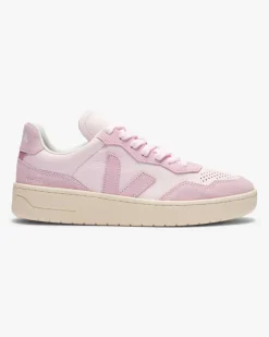 V-90 Sneaker