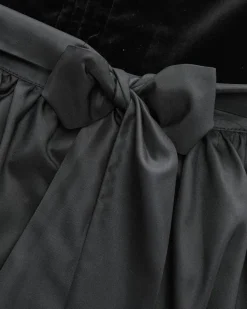 Wiesndirndl lang mit Schürze