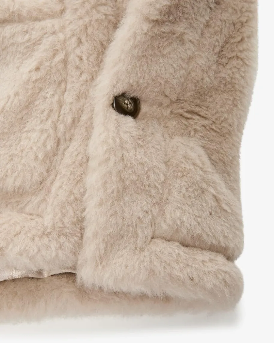 Woll-Cape