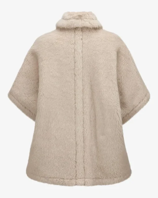 Woll-Cape
