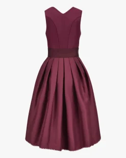 x LODENFREY Leinendirndl Midi mit Schürze