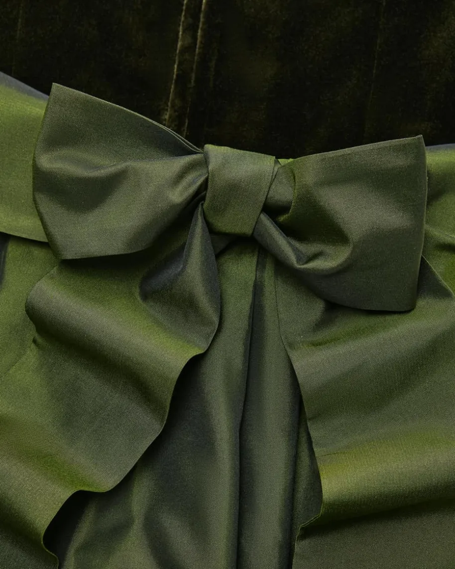 x LODENFREY Samtdirndl Midi mit Schürze