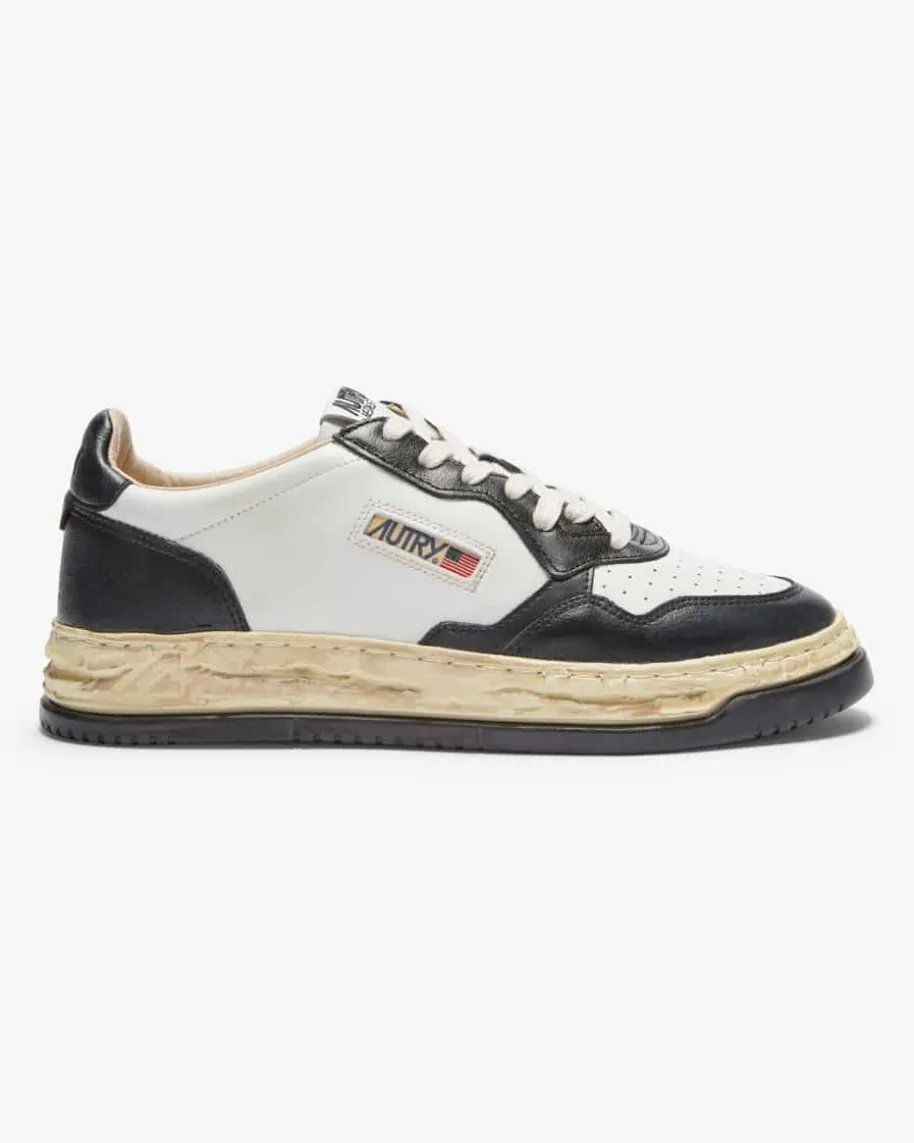 x Maison Mihara Yasuhiro Sneaker
